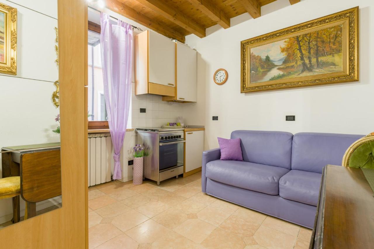 Fairy Studio In Verona Lägenhet Exteriör bild